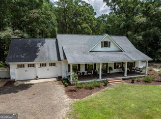 77 Goat Rd E, Tifton, GA 31794