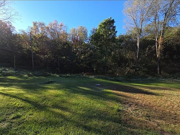 3rd image of 3611 Woodruff Rd