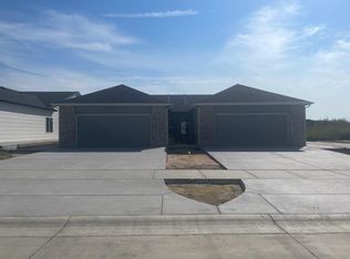 5218-5220 N Cypress St, Wichita, KS 67226