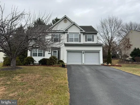 5801 Winding Oaks Ct, Frederick, MD 21704