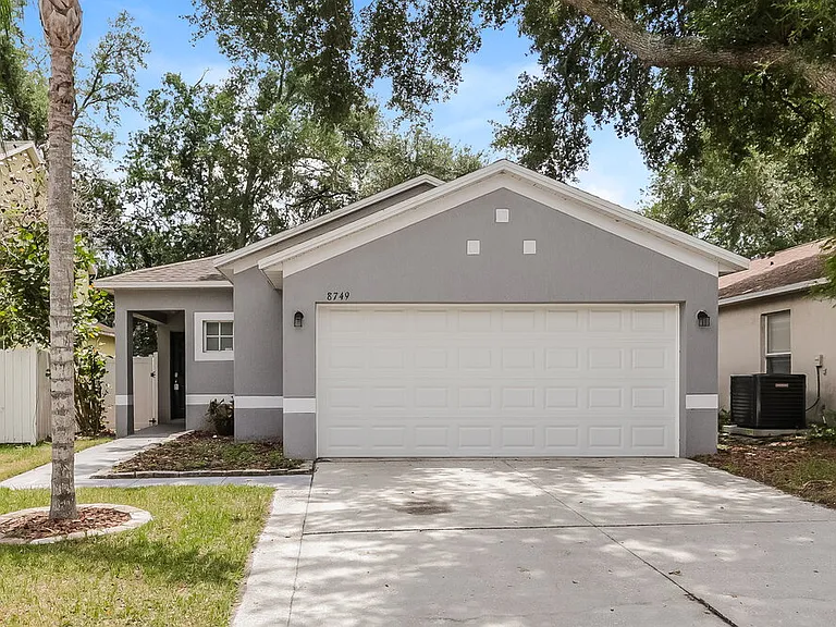 8749 Morrison Oaks Ct — Photo 1