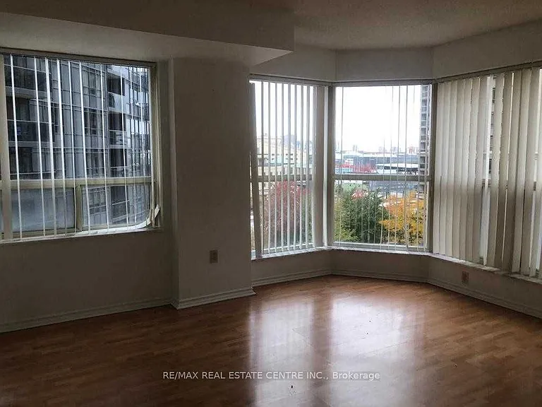 335 Webb Dr #804 — Photo 7