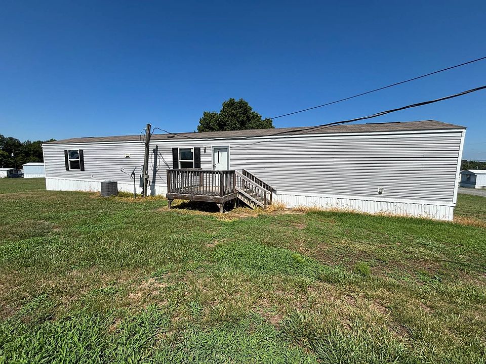 1st image of 105 Exter Dr #21