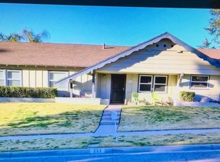 221 Anita Ct, Redlands, CA 92373