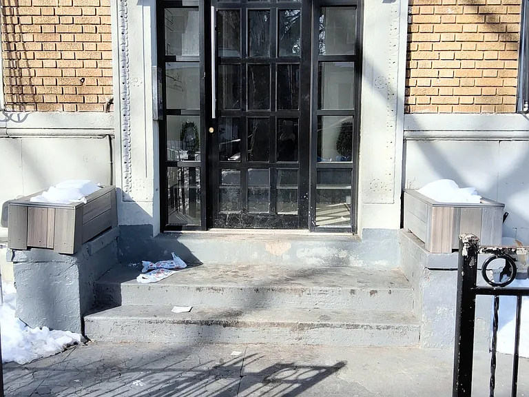 245 Midwood St #1 — Photo 20