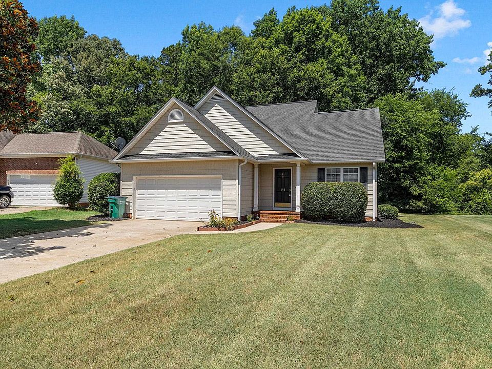 1st image of 149 Kingsley Park Dr