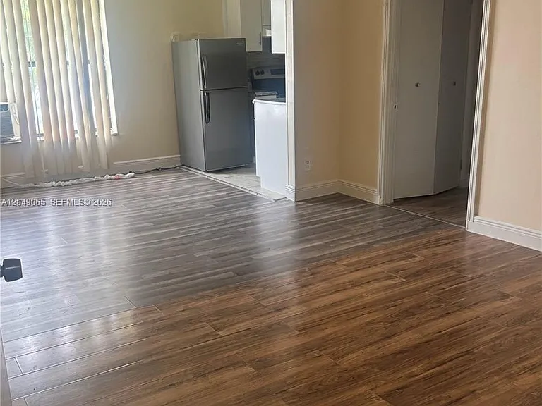 7620 Kimberly Blvd #2D — Photo 3