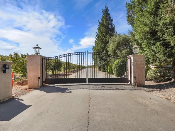 6293 Malika Ct, Stockton, CA 95212