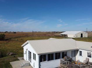 2143 Hawk Ave, Creston, IA 50801