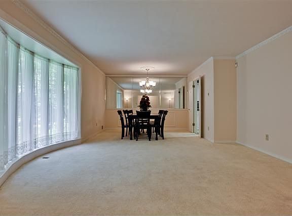 5th image of 10123 Dentport Dr