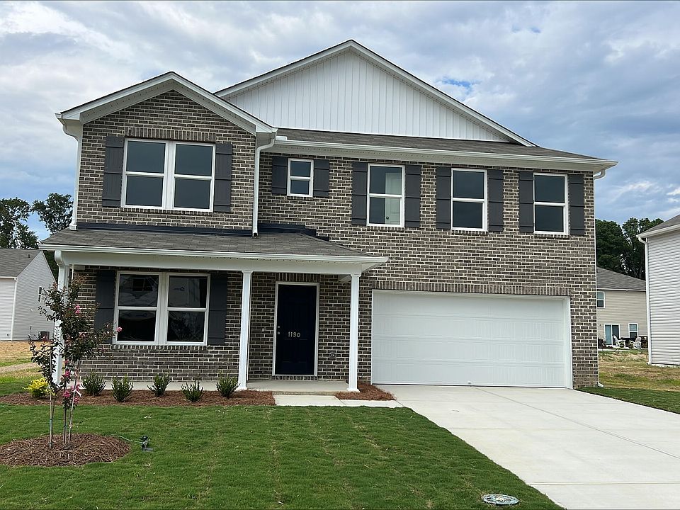 2nd image of 1190 Manor Drive