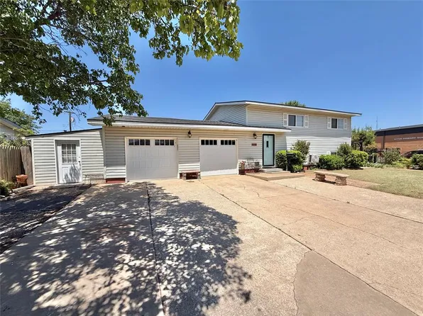 933 Denise St, Altus, OK 73521