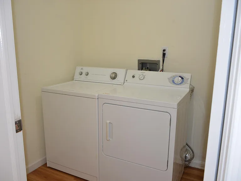 997 Tarragon Ct — Photo 11