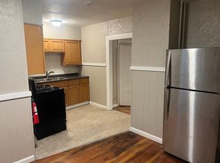 155 Franklin Ave #1L, Cranston, RI 02920