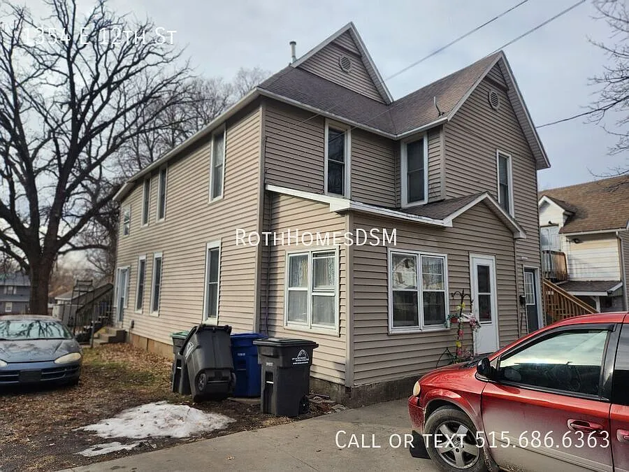 Building Photo - 1354 E 12th St