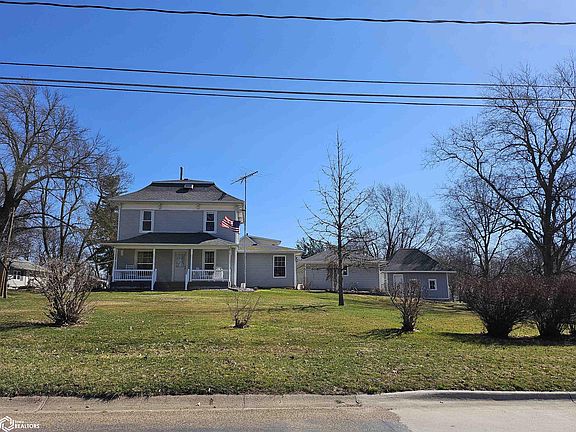 2nd image of 424 College Hill Ave