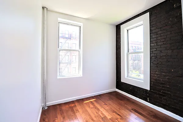 Rented by Abba Realty Associates INC | media 25
