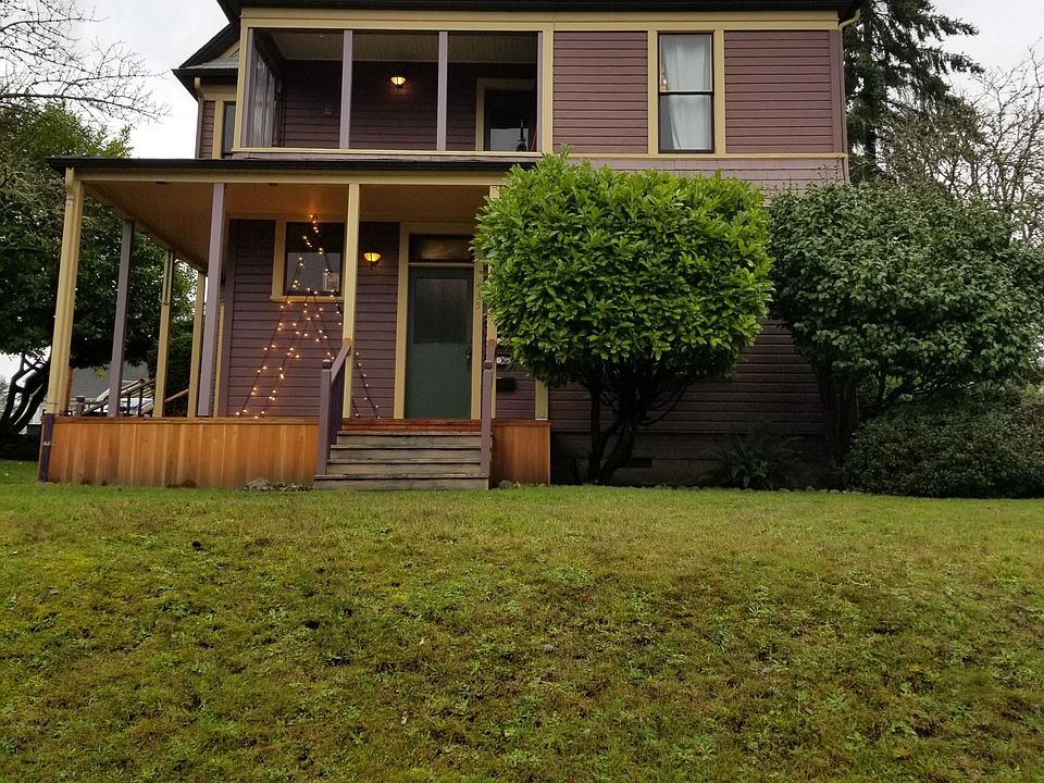 1st image of 435 Rogers St NW