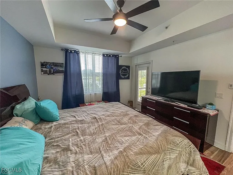 10720 Ravenna Way #104 — Photo 20