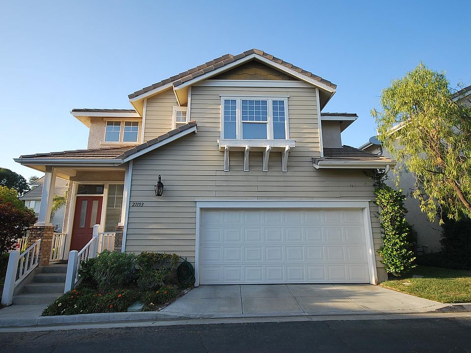2nd image of 27153 Manor Cir