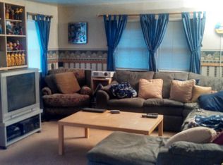 706 Anna Pl, North Plainfield, NJ 07063