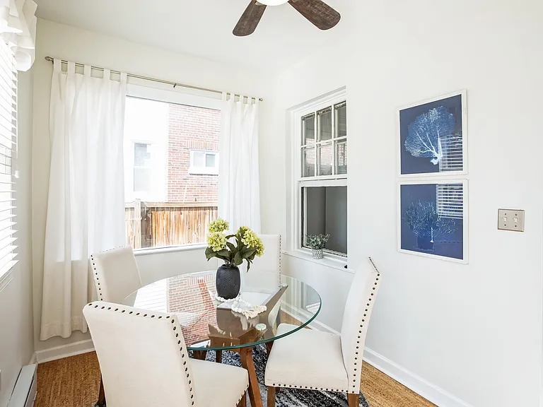 1427 Kearny St NE — Photo 14