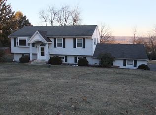 2 Hillside Ter, Washington, NJ 07882