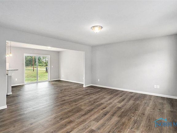 5th image of 1509 Circle Dr