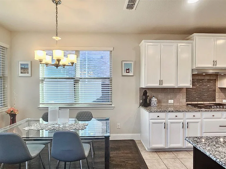 7324 Clementine Dr — Photo 13
