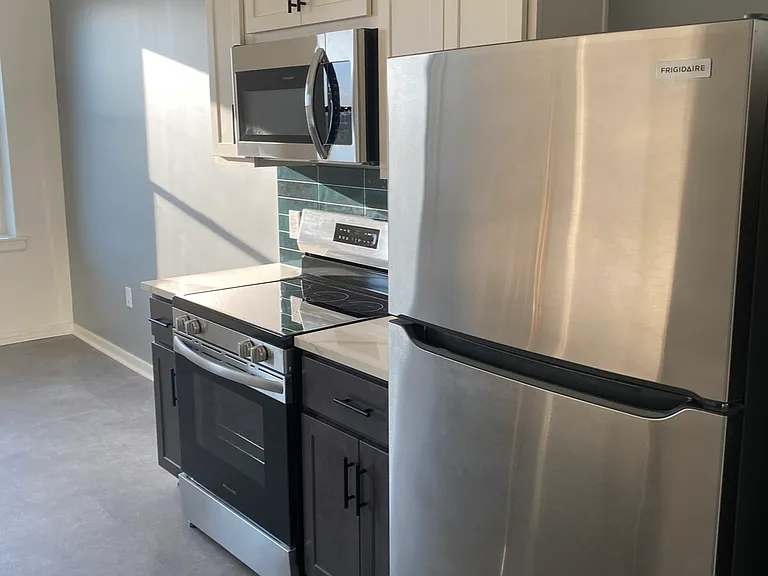 505 Washington St #7B — Photo 4