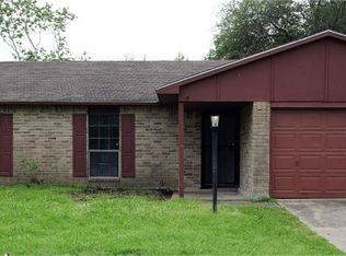 4811 Raven Ridge Dr, Houston, TX 77053
