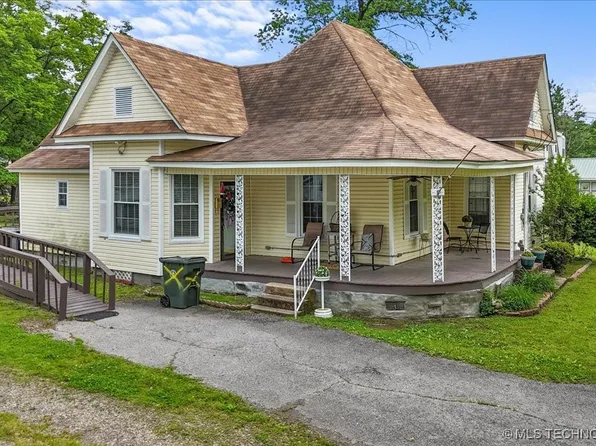 610 S Wheeler Ave, Sallisaw, OK 74955