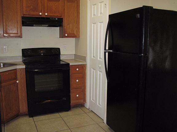 5th image of 4022 E Cardinal Pines Dr