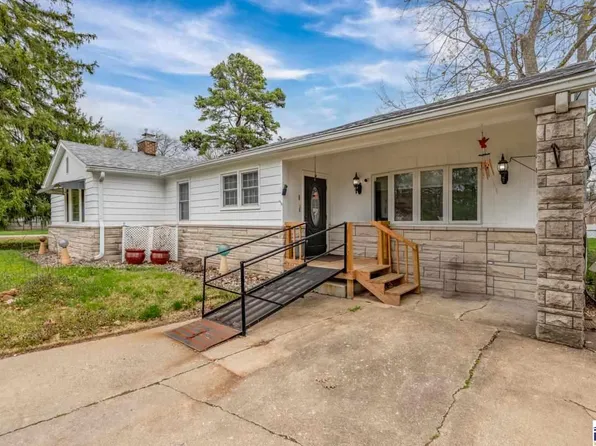 710 S 34th St, Terre Haute, IN 47803