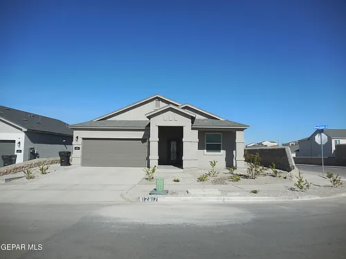 12817 Giovanni Grajeda Ave Photo 1