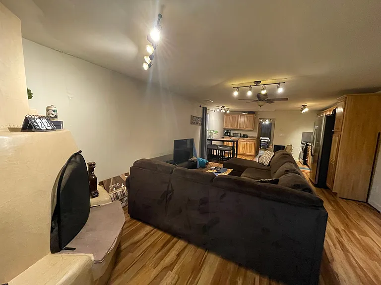 717 Baca St #C — Photo 10