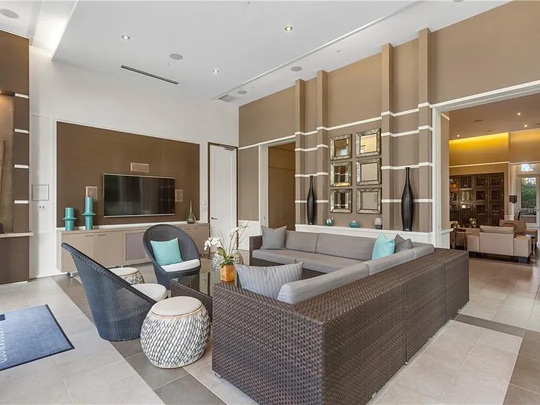 1820 Peachtree St NW #1003 — Photo 35