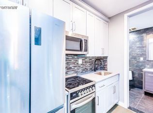 567 Decatur St #4B, Brooklyn, NY 11233
