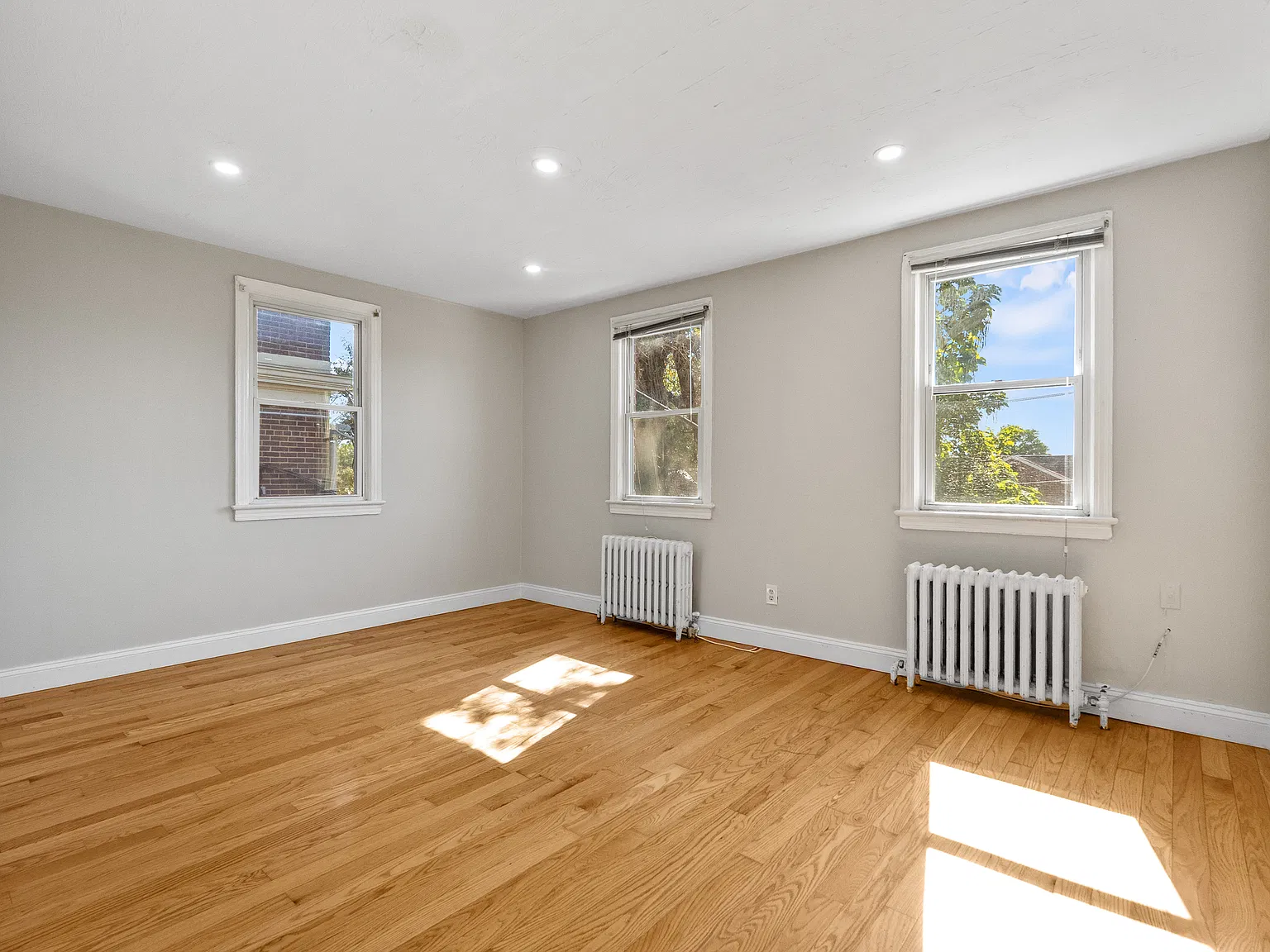 2 bed, 800 sqft, $1,495 — Photo 2