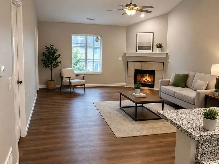 59 Loomis Cir — Photo 2