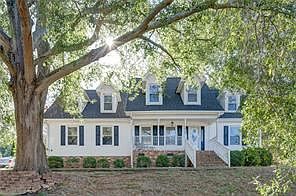 1st image of 115 Hunters Woods Dr