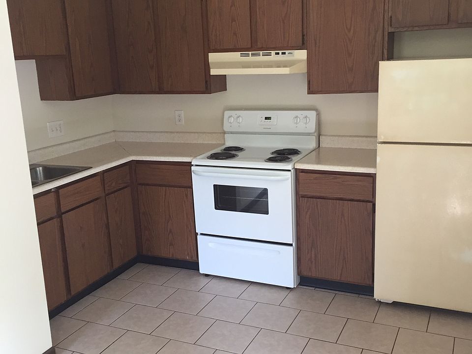 2nd image of 2024 Maple Hill St #A