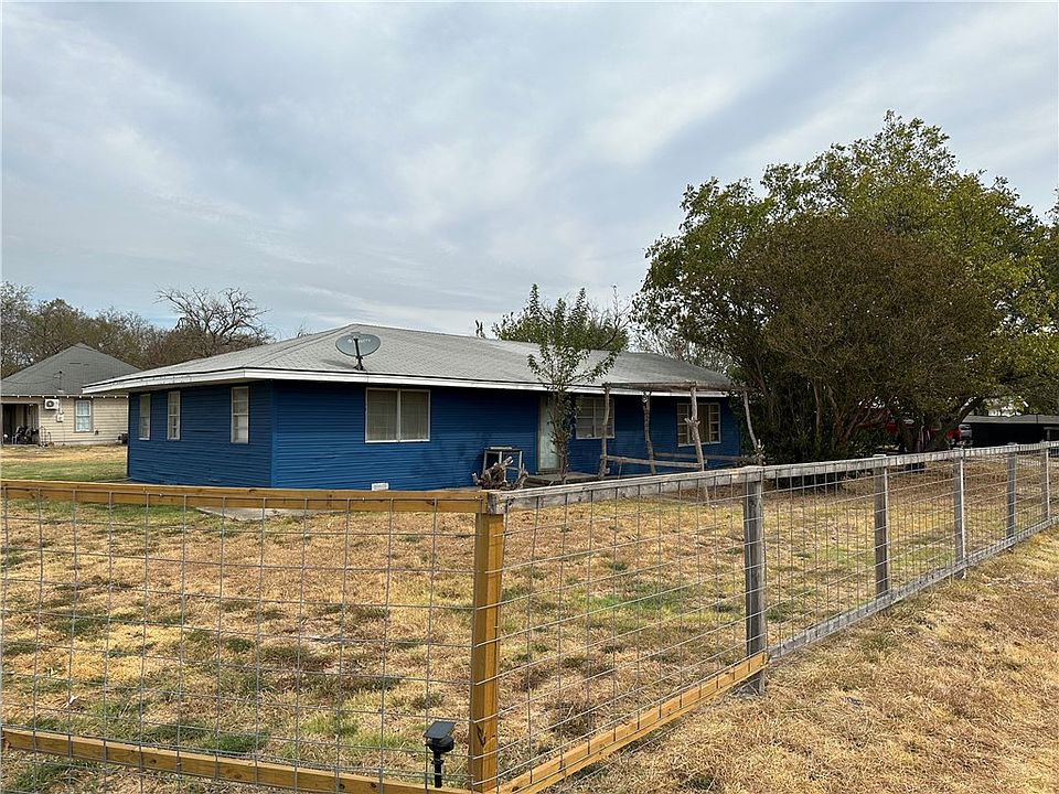 5273 Fm 73 Rd, Prairie Hill, TX 76678 MLS 215403 Zillow