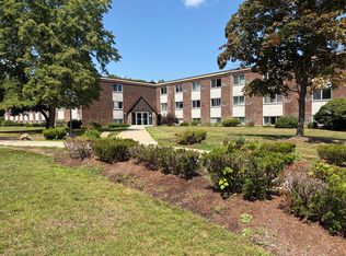 7 Weld St APT 13, Framingham, MA 01702