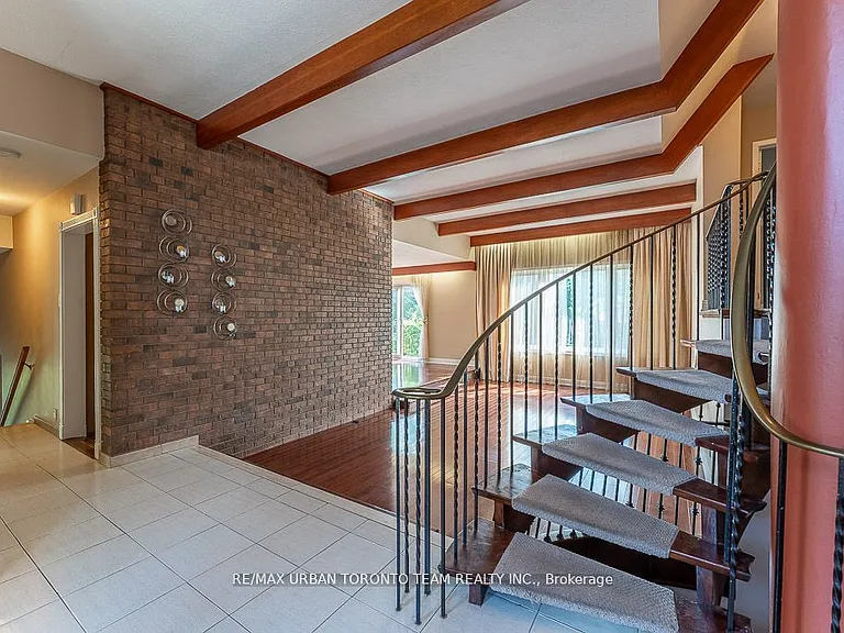 35 Brumwell St — Photo 20