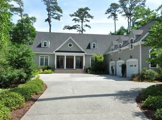 121 Pinewood Rd, Virginia Beach, VA 23451