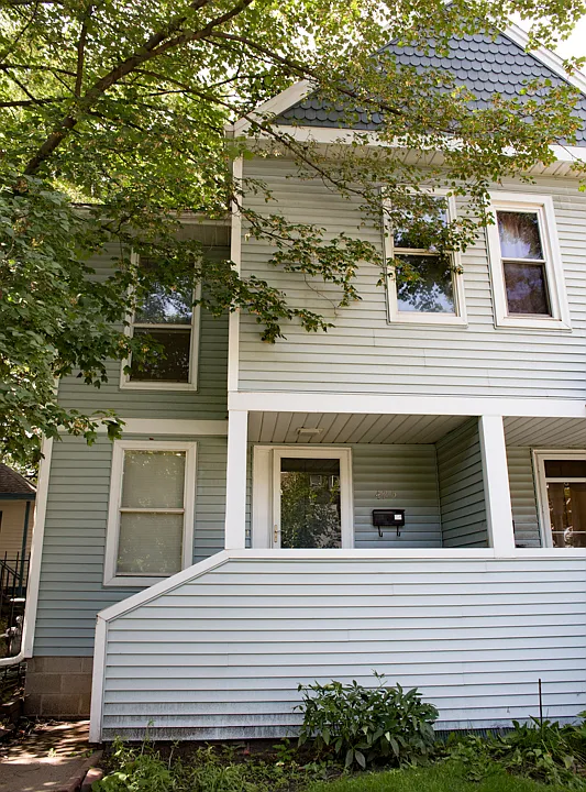 431 8th Ave SE