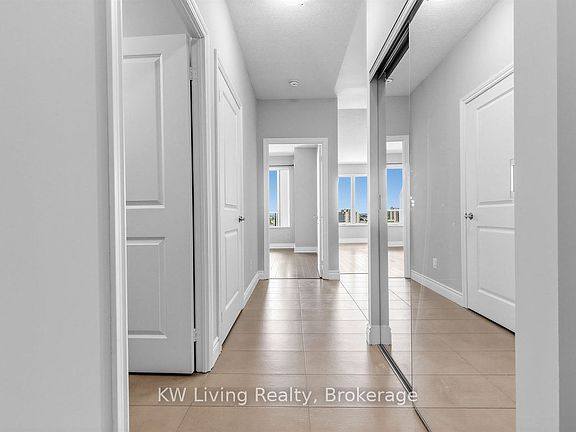 4th image of 277 S Park Rd #1202