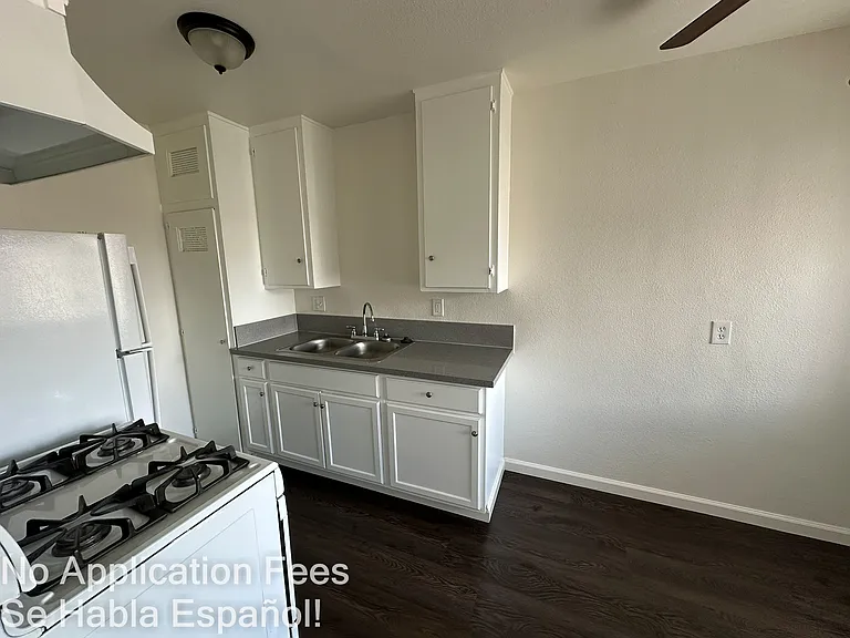 2728 Cogswell Rd #8 — Photo 5