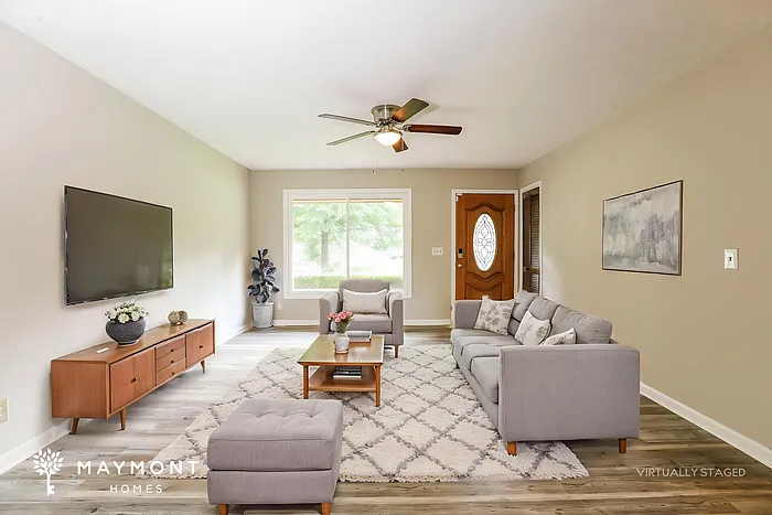 4 bed, 1.5 bath, 1335 sqft, $1,749 — Photo 4